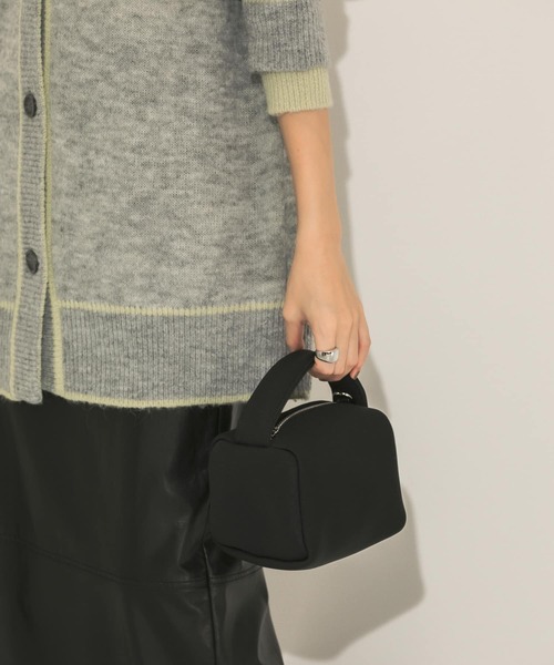 KBF（ケイビーエフ）の「マシュマロミニBAG（ハンドバッグ・レディース・ブルー/オレンジ系その他/ブラック/アイボリー・ONE）」の21枚目の写真