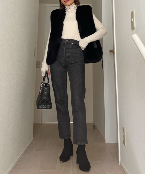 Vicente（ヴィセンテ）の「Standard cut neck tops（Tシャツ/カットソー・レディース・ホワイト/ブラック/グレー・FREE）」の19枚目の写真