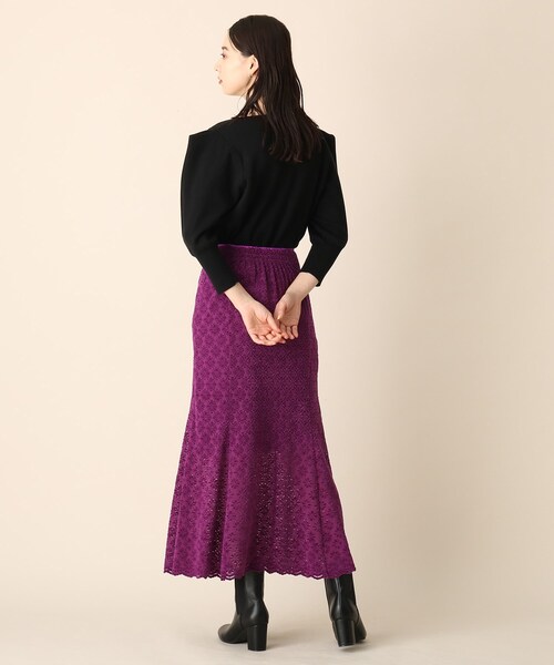 OPAQUE.CLIP（オペークドットクリップ）の「◆モールフラワーマーメイドスカート（スカート・レディース・ダークブラウン/パープル系・38/36）」の5枚目の写真