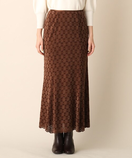 OPAQUE.CLIP（オペークドットクリップ）の「◆モールフラワーマーメイドスカート（スカート・レディース・ダークブラウン/パープル系・38/36）」の16枚目の写真