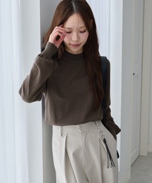 カシミヤタッチハイネックニット