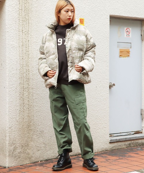 STAMPD（スタンプド）の「STAMPD/スタンプド Cropped Puffer Jacket パファージャケット デジタルカモ（ダウンジャケット/コート・メンズ・カモフラージュ・XL/L/M）」の8枚目の写真
