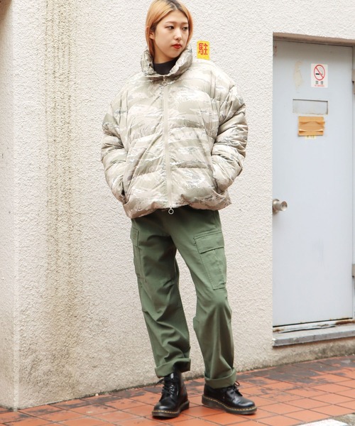 STAMPD（スタンプド）の「STAMPD/スタンプド Cropped Puffer Jacket パファージャケット デジタルカモ（ダウンジャケット/コート・メンズ・カモフラージュ・XL/L/M）」の7枚目の写真