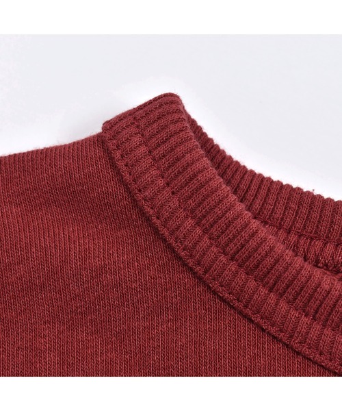 BeBe（ベベ）の「BeBe/マシュマロ裏毛胸ポケット付きバイカラートレーナー(90~150cm)（スウェット・キッズ・ベージュ/ネイビー・140/150/130/120/90/110/100）」の13枚目の写真