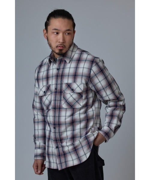 BIG MIKE(ビッグマイク)の「BIG MIKE ビッグマイク / HEAVY FLANNEL SHIRTS 長袖ヘビーフランネルシャツ チェック ストライプ /// 102235200 102235201 102235202 102235203 102235204 102235205 102235206 102235207(シャツ/ブラウス・メンズ・レッド系その他/ブラック×グレー/ベージュ/ブルー系その他/ホワイト×ネイビー/ストライプ/ブラウン系その他/ブラック・SMALL/MEDIUM/LARGE/X-LARGE)」の11枚目の写真