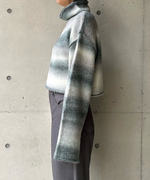 DouDou（ドゥドゥ）の「【WEB限定】【AgAwd/アガウド】グラデーションニット（ニット/セーター・レディース・グレー/ベージュ・FREE）」の11枚目の写真