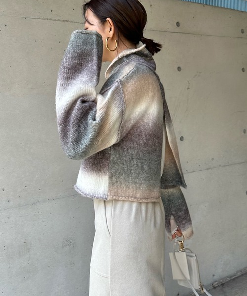DouDou（ドゥドゥ）の「【WEB限定】【AgAwd/アガウド】グラデーションニット（ニット/セーター・レディース・グレー/ベージュ・FREE）」の16枚目の写真