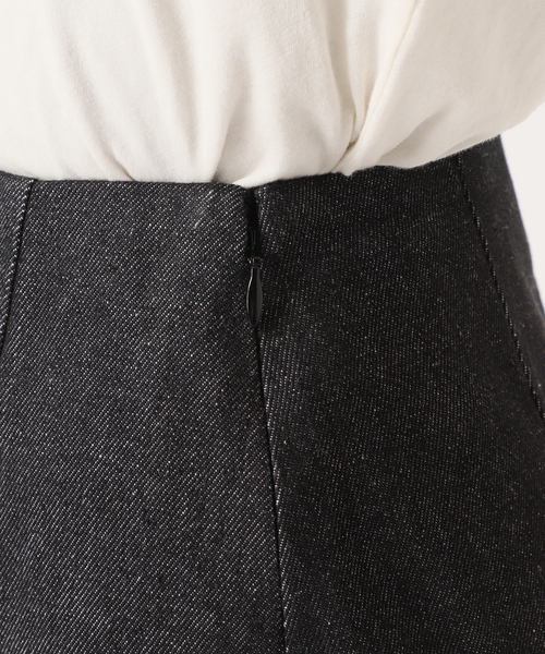 Charles Chaton（シャルルシャトン）の「スリットデニムスカート（デニムスカート・レディース・ブラック・34/36）」の13枚目の写真