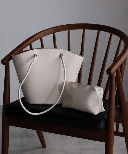 Bonjour Sagan（ボンジュールサガン）の「ポーチ付き扇形ハンドバッグ（ハンドバッグ・レディース・ホワイト/ブラック・FREE）」の22枚目の写真