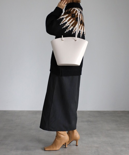 Bonjour Sagan（ボンジュールサガン）の「ポーチ付き扇形ハンドバッグ（ハンドバッグ・レディース・ホワイト/ブラック・FREE）」の11枚目の写真