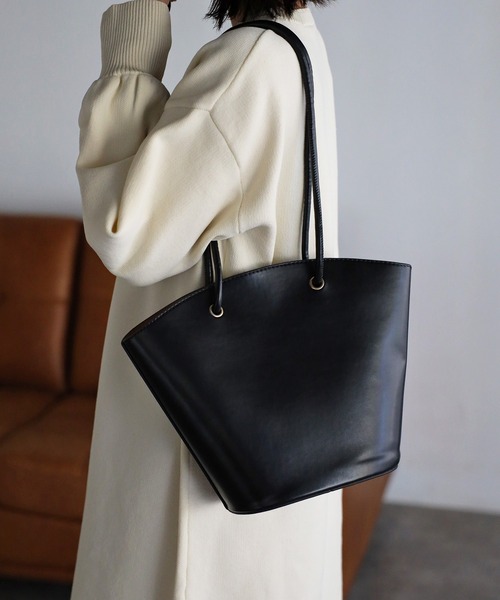 Bonjour Sagan（ボンジュールサガン）の「ポーチ付き扇形ハンドバッグ（ハンドバッグ・レディース・ホワイト/ブラック・FREE）」の13枚目の写真