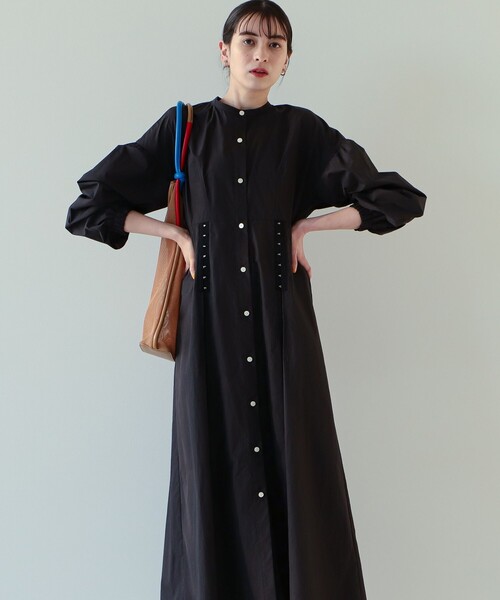 Ray BEAMS（レイビームス）の「Ray BEAMS / ウエスト スプリングホック ワンピース（ワンピース・レディース・ベージュ/ブラック・0/1）」の5枚目の写真