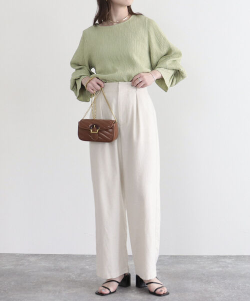 fredy emue（フレディエミュ）の「バックルキルトチェーンバッグ（ショルダーバッグ・レディース・ブラウン/ブラック・FREE）」の4枚目の写真