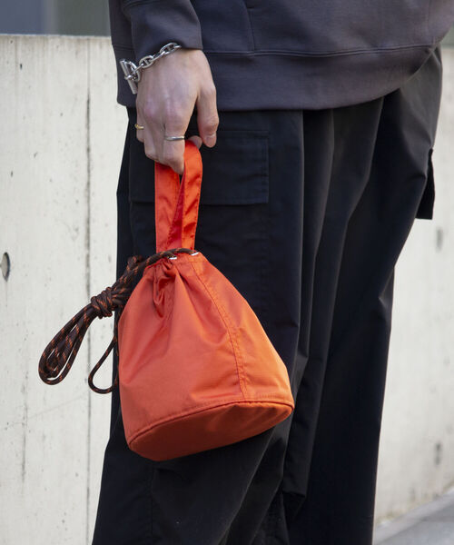 GLOSTER（グロスター）の「【GLOSTER/グロスター】リップストップミニショルダーバッグ ミニバッグ 巾着 ミリタリー（ショルダーバッグ・メンズ・ブラック/グレー/オレンジ・FREE）」の3枚目の写真