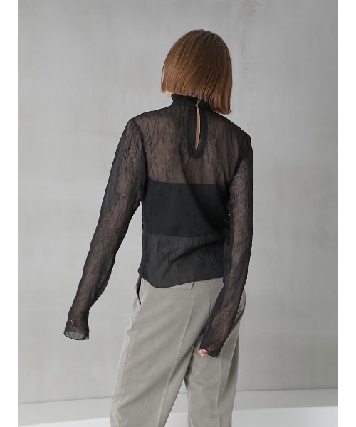 LA PEAU DE GEM(ラポドゥジェム)の「【LA PEAU DE GEM】ワッシャーシアータートル(シャツ/ブラウス・レディース・ベージュ/ブラック・FREE)」の8枚目の写真