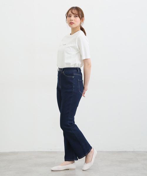 Honeys（ハニーズ）の「デニムセミフレア（股下６８ｃｍ）（デニムパンツ・レディース・ワンウォッシュ/ブルー・LL/L/M/S/SS）」の20枚目の写真