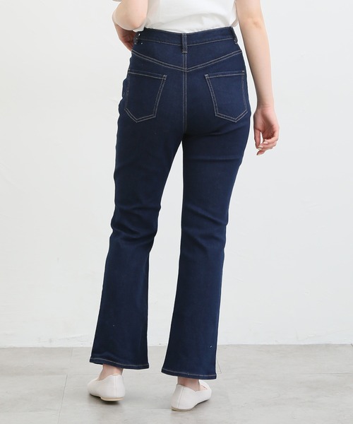 Honeys（ハニーズ）の「デニムセミフレア（股下６８ｃｍ）（デニムパンツ・レディース・ワンウォッシュ/ブルー・LL/L/M/S/SS）」の15枚目の写真