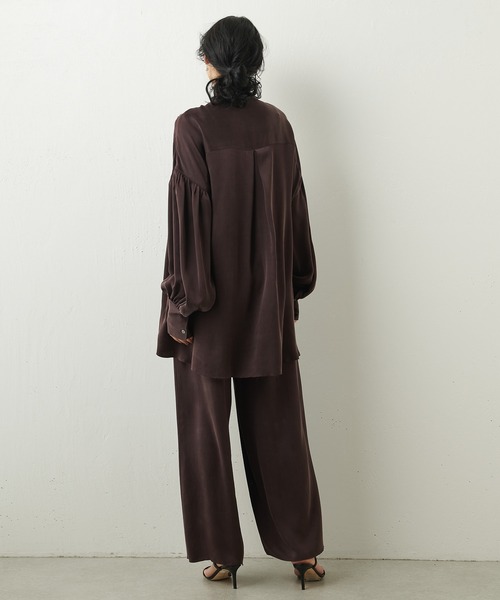 美品✨ウィムガゼット 4,4万円 シルクフィブリルシャツ　ブラウス　ブラウン Whim Gazette（ウィムガゼット）の「シルクフィブリルシャツ（シャツ