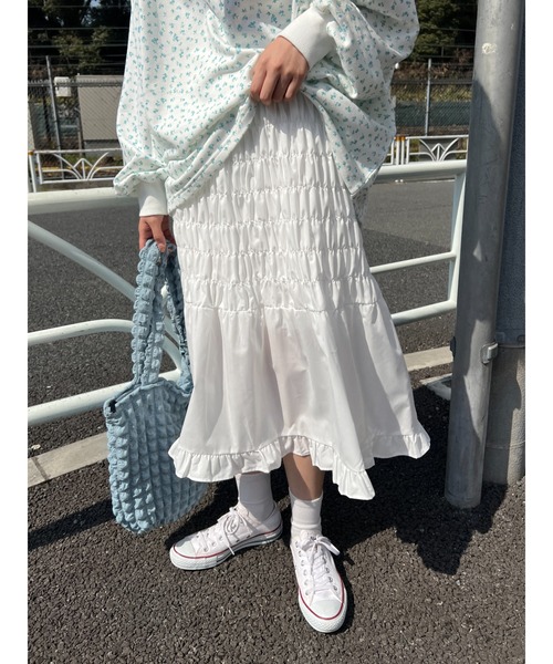 WC(ダブル シー)の「シャーリングマーメイドスカート(スカート・レディース・ブラック系その他/ホワイト・FREE)」の9枚目の写真