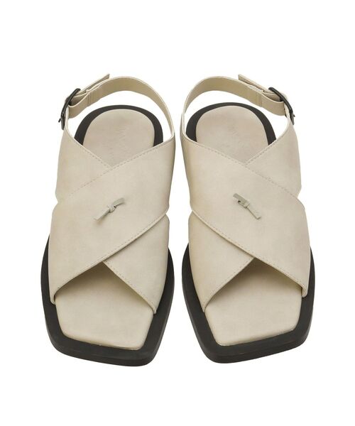 merry jenny(メリージェニー)の「クロスフラットサンダル(サンダル・レディース・グレー/ブラック・MEDIUM/LARGE)」の13枚目の写真