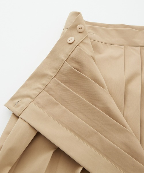 BONLECILL（ボンルシール）の「チノプリーツラップスカート（スカート・レディース・アイボリー/ブラック/ベージュ/ネイビー・FREE）」の15枚目の写真