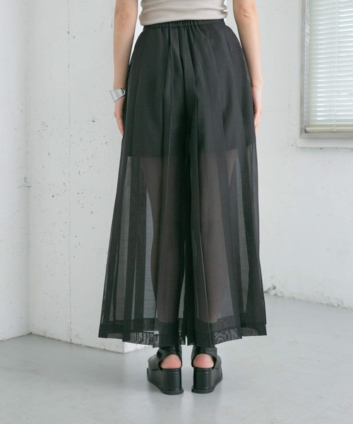 KBF(ケイビーエフ)の「シアープリーツWIDEパンツ(その他パンツ・レディース・ブラウン系その他/ブラック・ONE)」の11枚目の写真