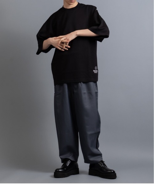 En serio TOKYO(エンソリオトーキョー)の「【ZOZO限定】冷感COOLダンボール 裾マーク刺繍 TEE(Tシャツ/カットソー・メンズ・ブラック/ライトベージュ/ダークブルー/ホワイト・M/L)」の18枚目の写真