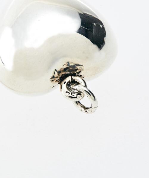 petite robe noire(プティローブノアー)の「petite robe noire /EA000001 ぷっくりハート2Wayイヤリング(イヤリング・レディース・シルバー・FREE)」の3枚目の写真