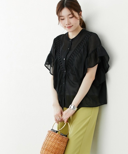 nissen(ニッセン)の「バンドカラー フリル袖V字切替ブラウス(シャツ/ブラウス・レディース・ブラック/オフホワイト・M/L)」の8枚目の写真