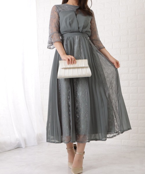 Lace Ladies(レースレディース)の「メタリック×ビジュープリーツコンパクトクラッチ(クラッチバッグ・レディース・ブラック/アイボリー/グレー/ベージュ・FREE)」の5枚目の写真