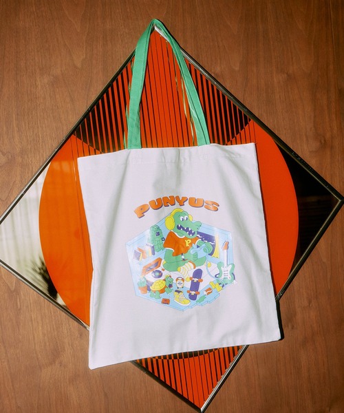 PUNYUS（プニュズ）の「ワニルームトートバッグ（トートバッグ・レディース・ライトグレー/アイボリー・FREE）」の15枚目の写真