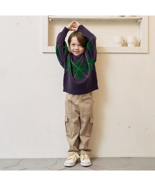 b・ROOM(ビールーム)の「【マシーンウォッシャブル対応】アーガイルセーター(ニット/セーター・キッズ・グレイッシュブルー/パープル/ベージュ・MEDIUM/LARGE)」の13枚目の写真