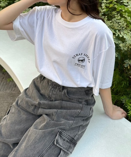 STRAY SHEEP（ストレイシープ）の「[STRAY SHEEP]STRAY SHEEP×スポンジ・ボブTシャツ（Tシャツ/カットソー・レディース・ホワイト系その他/ホワイト系その他2/ホワイト系その他3・MEDIUM/LARGE/X-LARGE）」の3枚目の写真