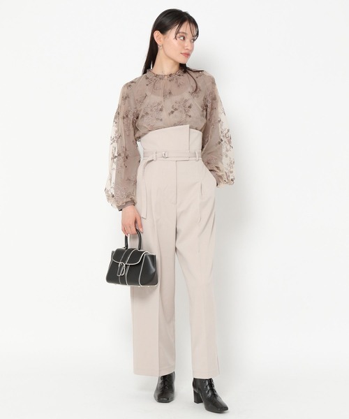 mysty woman（ミスティウーマン）の「フローラル刺繍シアーブラウス　972193（シャツ/ブラウス・レディース・ブラック/ブラウン/ブルー系その他/アイボリー/モカ/グレイッシュブルー/ピンクベージュ・FREE）」の11枚目の写真