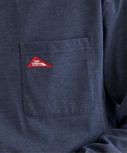 ikka(イッカ)の「URBAN NATURE LIFE ロゴワッペンポケットロンT(Tシャツ/カットソー・メンズ・ブラック/オフホワイト/マスタード/ブルー・S/M/L/XL)」の9枚目の写真