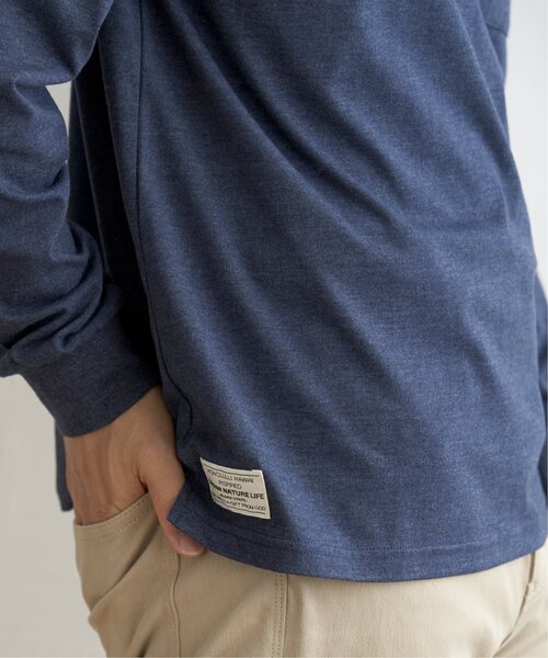 ikka(イッカ)の「URBAN NATURE LIFE ロゴワッペンポケットロンT(Tシャツ/カットソー・メンズ・ブラック/オフホワイト/マスタード/ブルー・S/M/L/XL)」の6枚目の写真