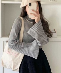 GeeRA（ジーラ）の「【S~XLサイズ/7色展開】ハイネックフレアスリーブリブニット（ニット/セーター）」