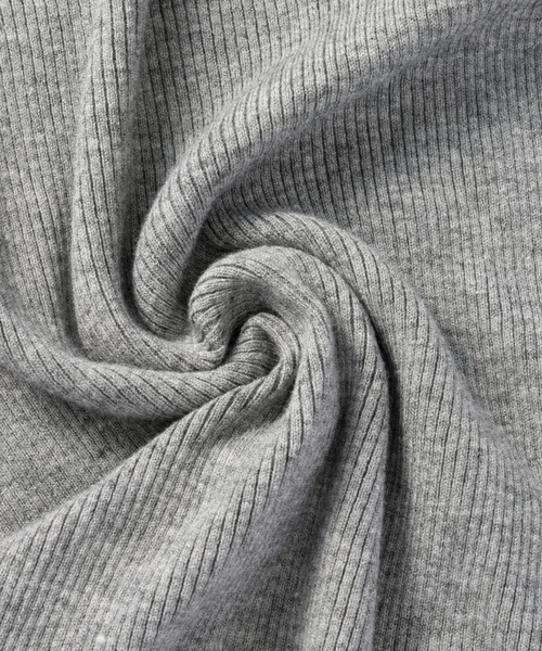 GeeRA（ジーラ）の「【S~XLサイズ/7色展開】ハイネックフレアスリーブリブニット（ニット/セーター・レディース・ブラック/ネイビー/グレー/ライム/アイボリー/モカ/その他・SMALL/MEDIUM/LARGE/X-LARGE）」の9枚目の写真