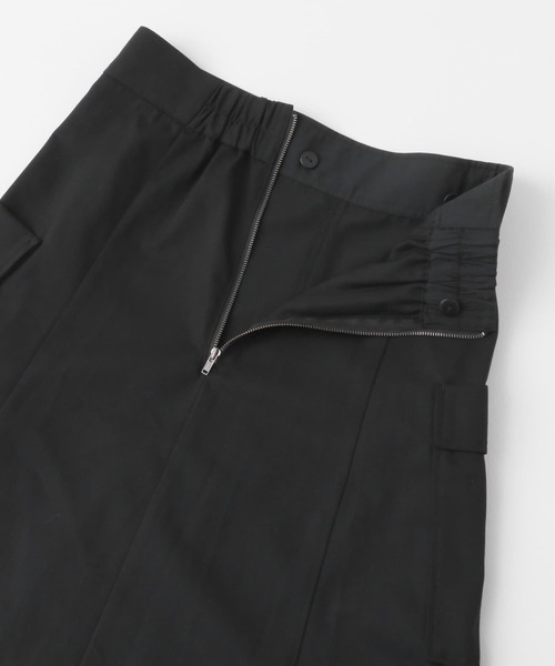 URBAN RESEARCH Sonny Label（アーバンリサーチサニーレーベル）の「2WAYカーゴジャンパースカート（ジャンパースカート・レディース・カーキ/ブラック・FREE）」の18枚目の写真