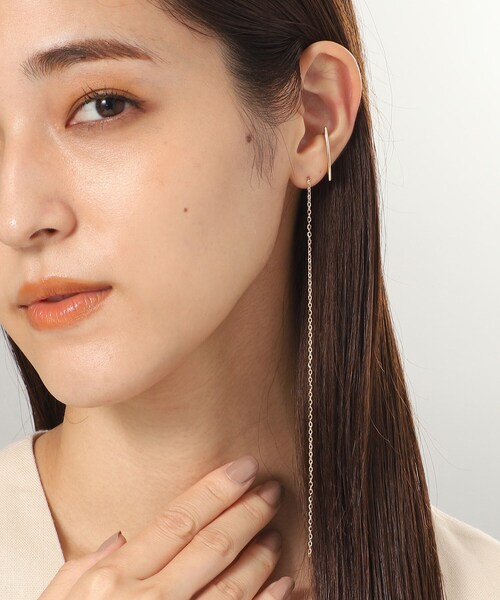 COCOSHNIK(ココシュニック)の「K10ベネフラットロング スタッドピアス(片耳用)(ピアス(両耳用)・レディース・イエローゴールド・00)」の10枚目の写真