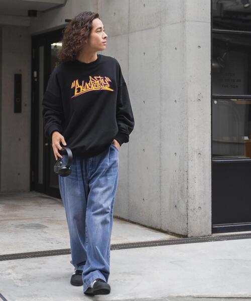 WEGO（ウィゴー）の「WEGO/ヘビーウエイト刺繍グラフィックプルオーバー（スウェット・メンズ・ダークグリーン/グレー/ホワイト/ブラック・MEDIUM/LARGE）」の6枚目の写真