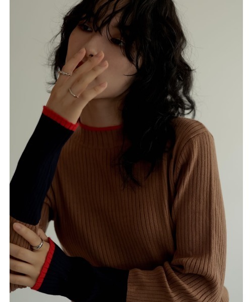 Re:EDIT（リエディ）の「[2023A/W COLLECTION]プチハイネック配色デザインリブニットトップス（ニット/セーター・レディース・アイボリー/ブラック/ネイビー/グレー/キャメル/ブラウン・MEDIUM/LARGE）」の20枚目の写真