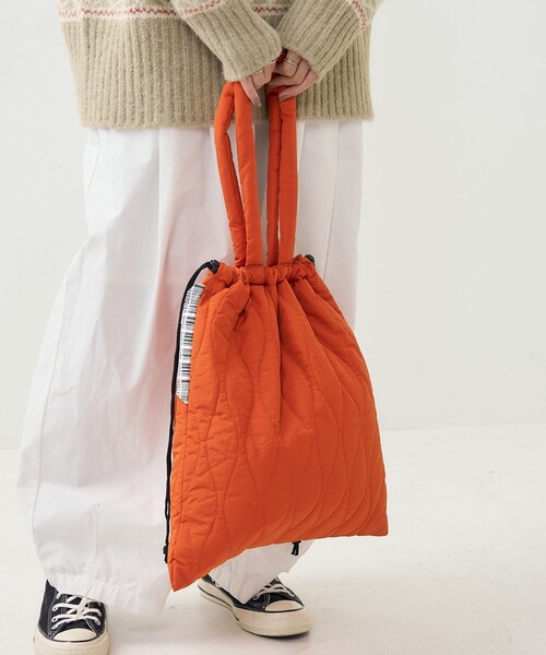 WEEKEND(ER)（ウィークエンダー）の「WEEKEND(ER)×FREAK'S STORE/ウィークエンダー×フリークスストア 別注 ナイロン キルト トートバッグ（トートバッグ・レディース・ベージュ/オレンジ/ライム/ブラック・ONE SIZE）」の22枚目の写真