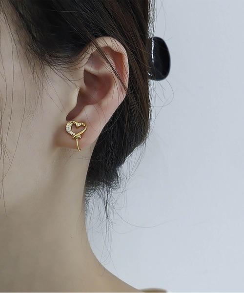 LA VORAGINE（ラ ヴォラジネ）の「ハートデザインイヤリング（イヤリング・レディース・シルバー/ピンクゴールド/ゴールド/シルバー系1/ゴールド系1・FREE）」の5枚目の写真