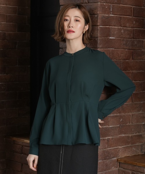 TRUDEA(トルディア)の「ペプラムブラウス(シャツ/ブラウス・レディース・ダークグリーン/グレイッシュベージュ/モカ/チャコールグレー/グレイッシュブルー/グリーン・LARGE/MEDIUM)」の5枚目の写真