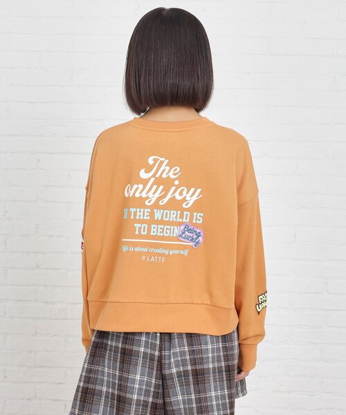 PINK-latte（ピンクラテ）の「◆ワッペンデザイン裏毛プルオーバー（スウェット・キッズ・チャコールグレー/ライトグレー/カーキ/ダークオレンジ・16/15 /14）」の7枚目の写真