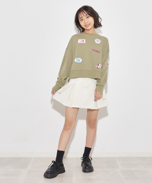 PINK-latte（ピンクラテ）の「◆ワッペンデザイン裏毛プルオーバー（スウェット・キッズ・チャコールグレー/ライトグレー/カーキ/ダークオレンジ・16/15 /14）」の20枚目の写真