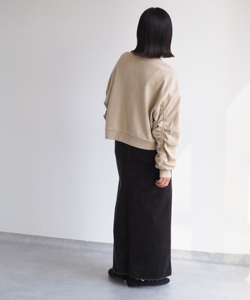 cepo（セポ）の「ソデギャザースウェット（スウェット・レディース・ベージュ/オフホワイト/ブルー・M）」の5枚目の写真