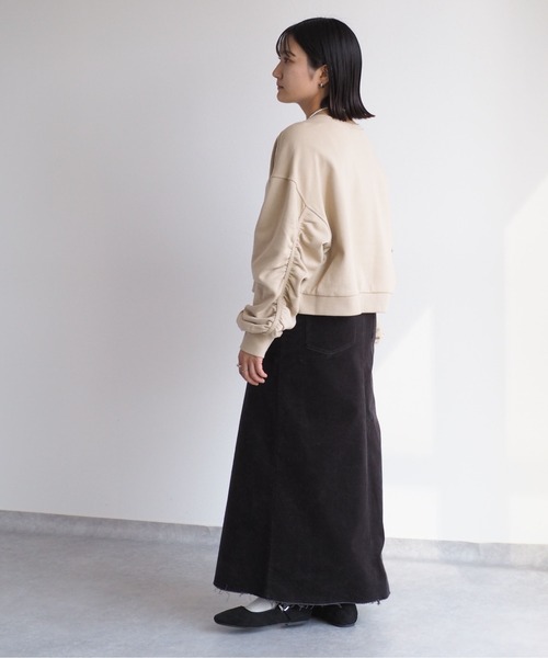 cepo（セポ）の「ソデギャザースウェット（スウェット・レディース・ベージュ/オフホワイト/ブルー・M）」の6枚目の写真