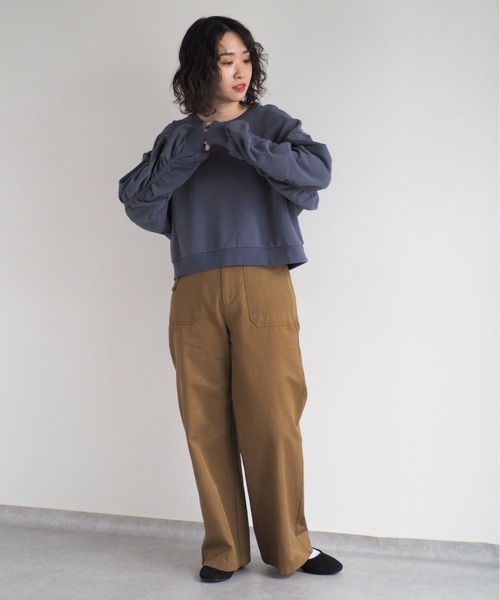 cepo（セポ）の「ソデギャザースウェット（スウェット・レディース・ベージュ/オフホワイト/ブルー・M）」の12枚目の写真